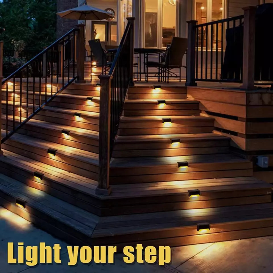 Warm White LED Solar Step Lamp (4 PCS)